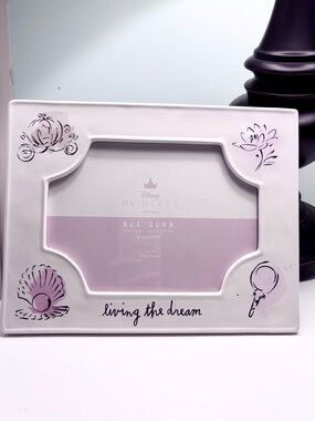 Rae Dunn/ Disney 5x7 ceramic picture frame